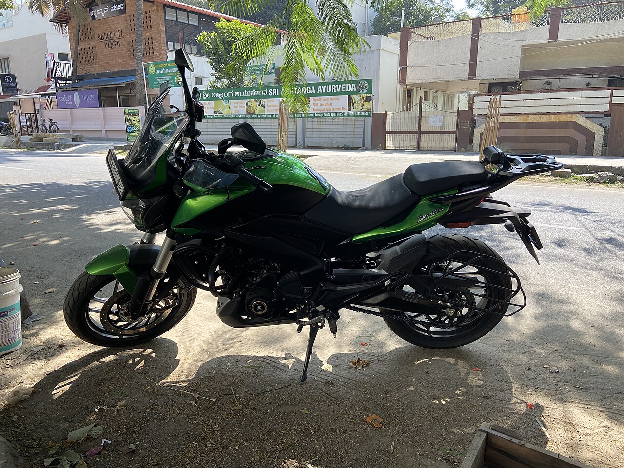 Bajaj Dominar 400 2026 — photo 2