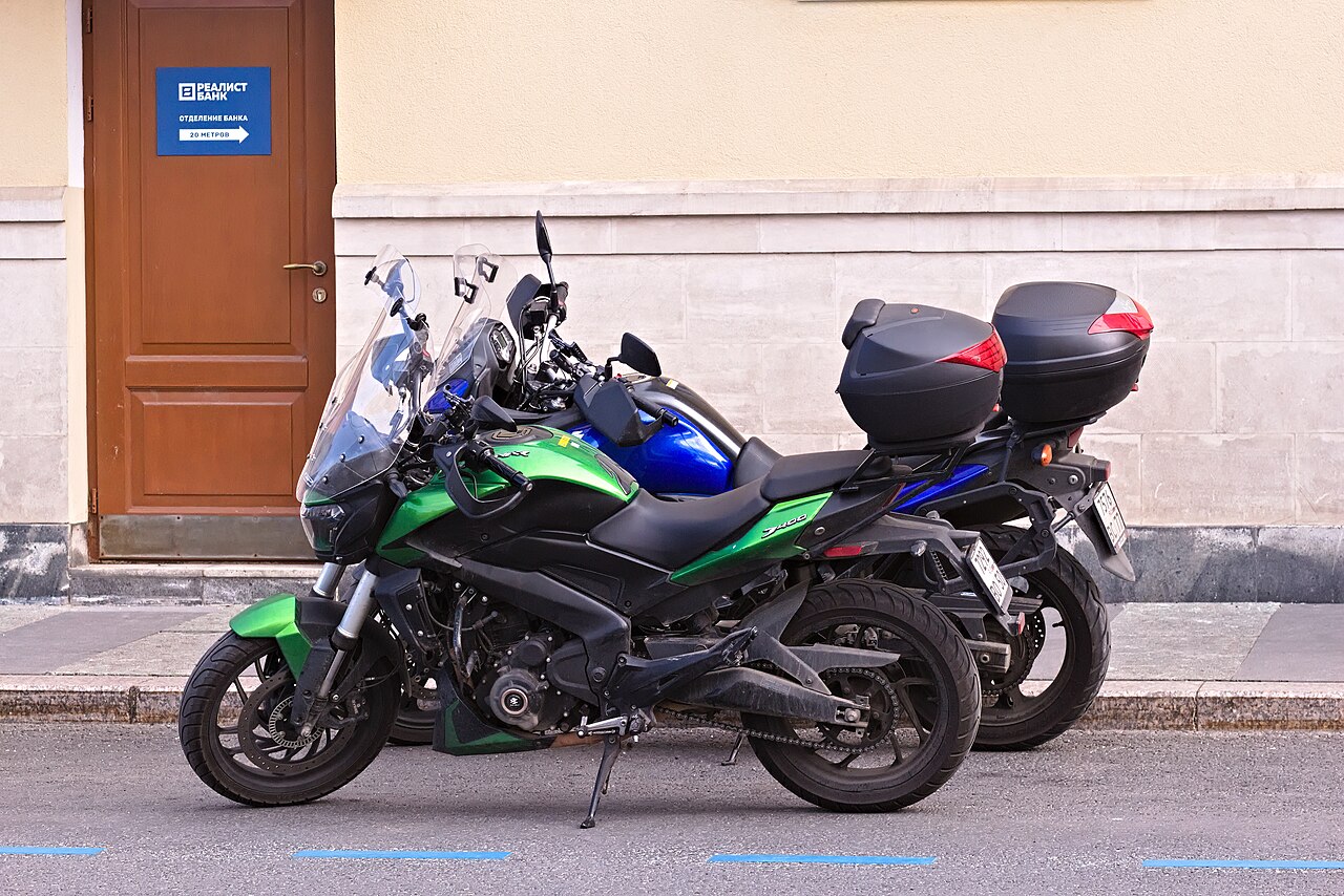 Bajaj Dominar 400 2026 — photo 3
